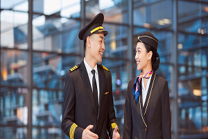 初中生可以上空姐学校吗？